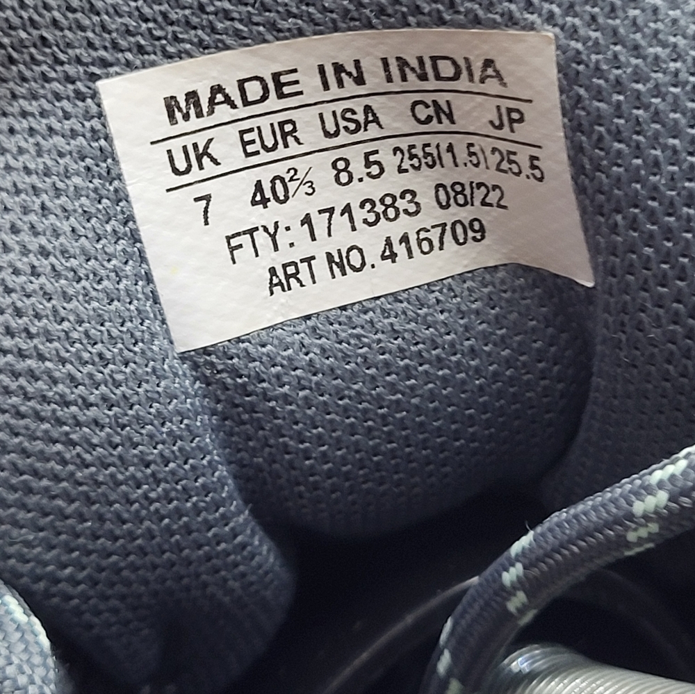 Salomon Women’s  Grey Teal Athletic Trail Shoes - Picture 7 of 10